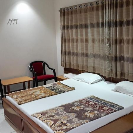 Hotel Ankit Virpur エクステリア 写真