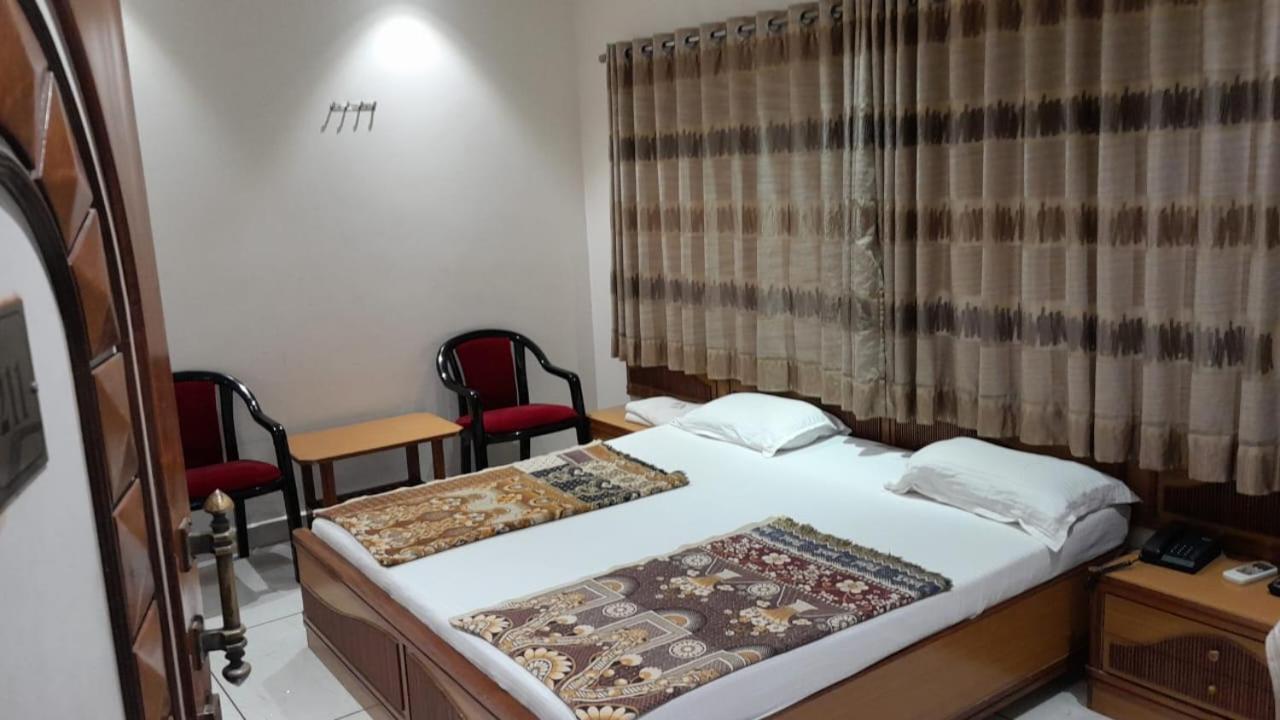 Hotel Ankit Virpur エクステリア 写真